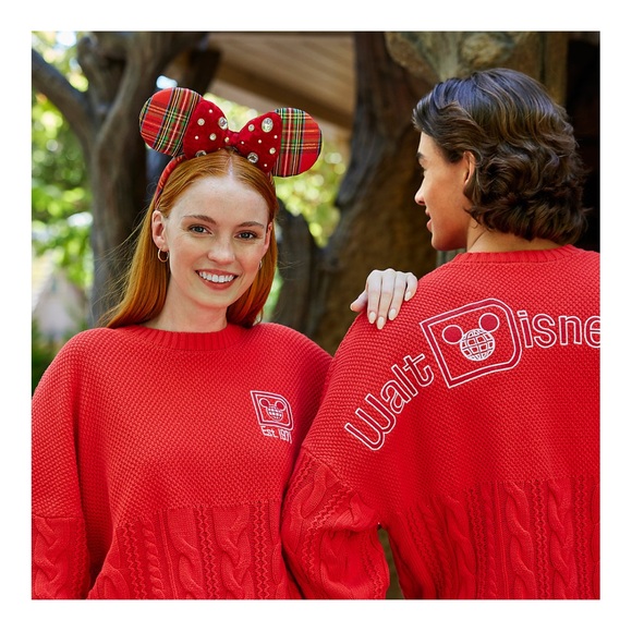 Walt Disney World red spirit jersey crewneck sweater NWOT